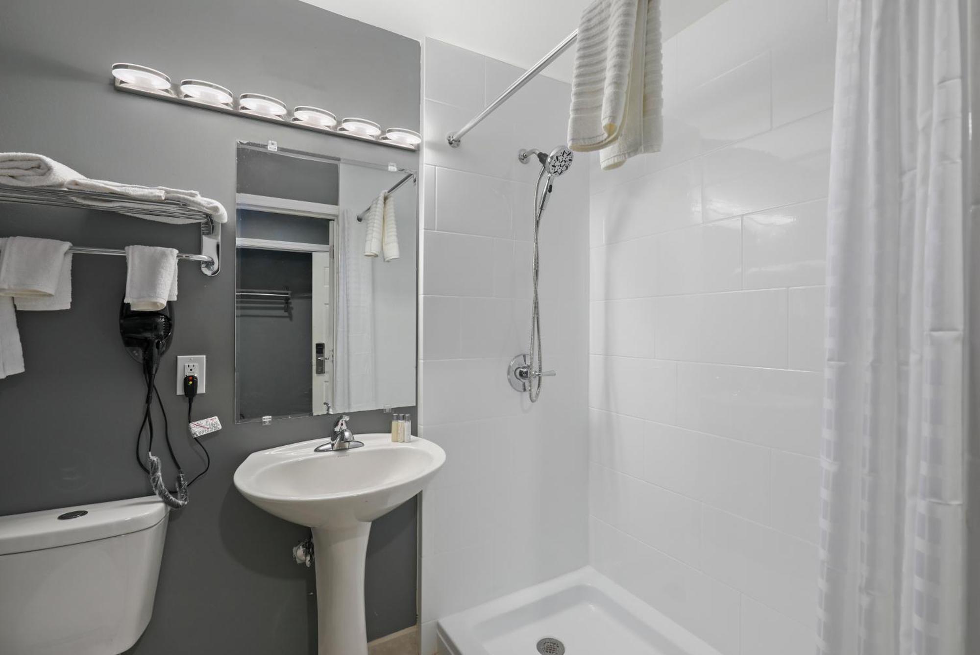 Four Seasons Country Inn Glasgow Kültér fotó